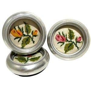Crewel embroidery Coasters (3)